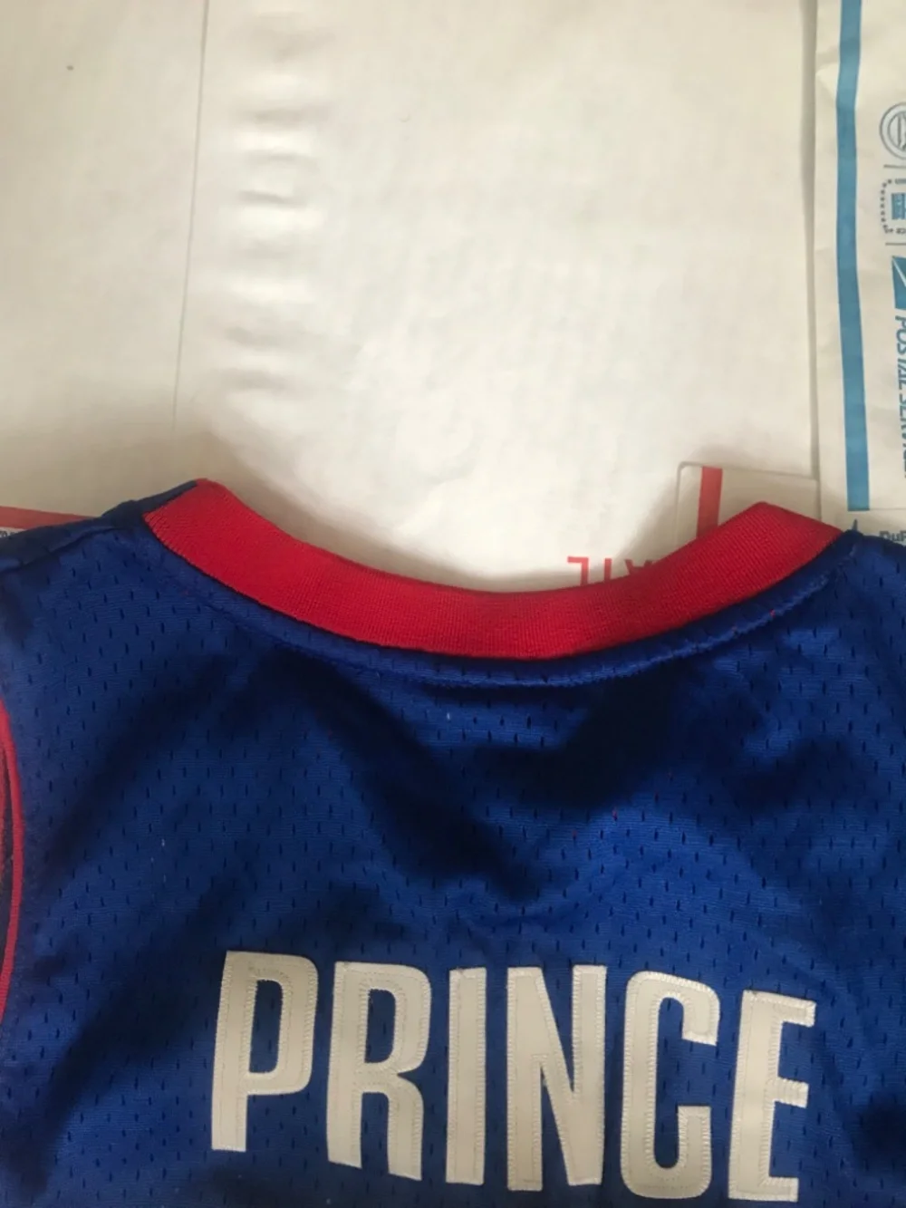 Men’s Rare Vintage Tayshaun Prince Adidas Detroit Pistons Jersey Size Medium